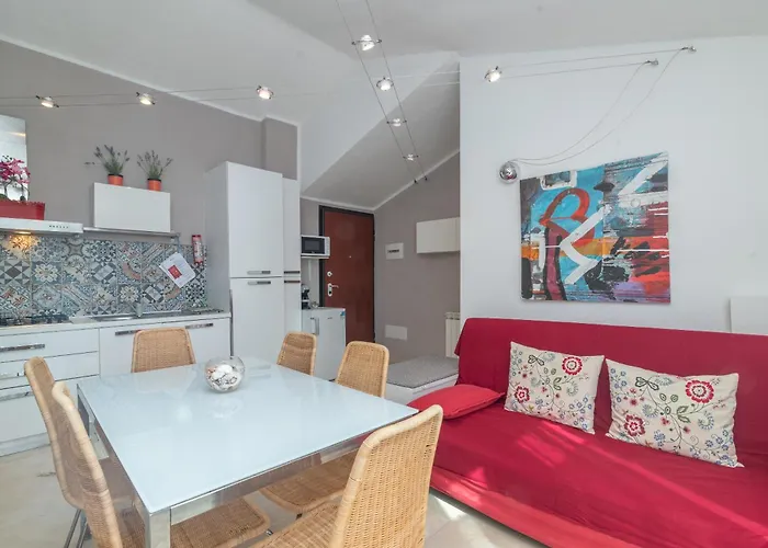 C 306 Attico Puntavilla Mare 公寓 马达莱纳